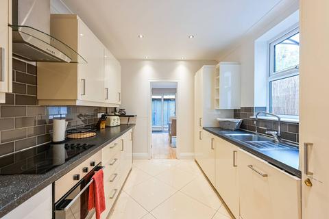3 bedroom house to rent, Westferry Road, Isle Of Dogs, London, E14