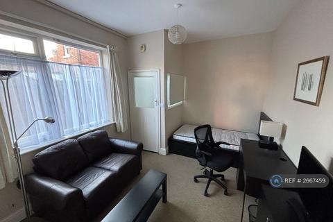 Studio to rent, Queens Road, Leicester, LE2