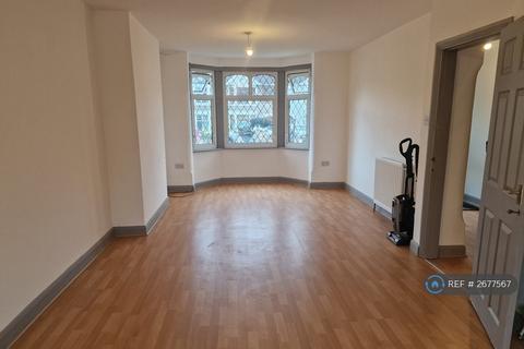 3 bedroom terraced house to rent, Redesdale Avenue, Coventry, CV6