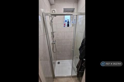 1 bedroom in a house share to rent, Beechwood Avenue, Harrow, HA2