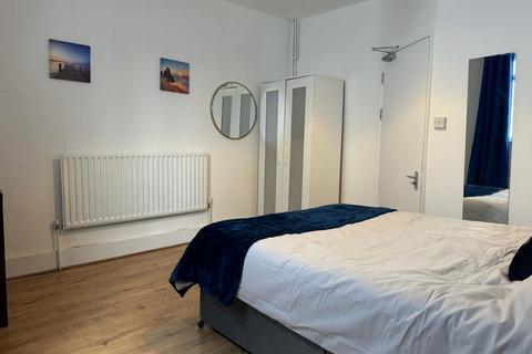undefined, London SW18