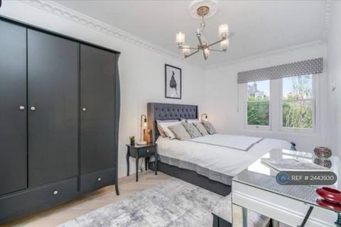 undefined, Ealing, London, W5