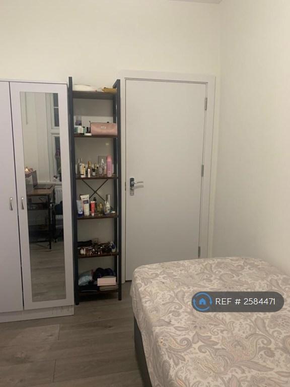 Room 6