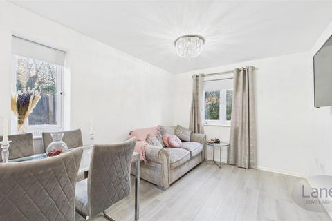 1 bedroom flat for sale, Cranleigh Close, Cheshunt, Waltham Cross