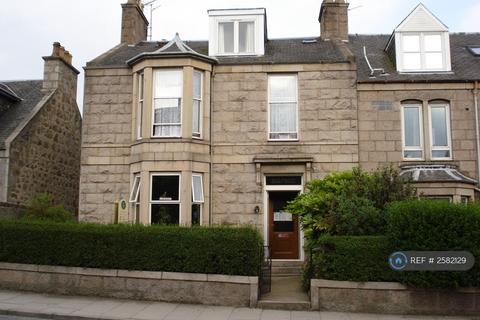 1 bedroom in a house share to rent, Holburn Street, Aberdeen, AB10