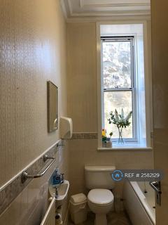 1 bedroom in a house share to rent, Holburn Street, Aberdeen, AB10