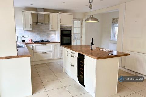 undefined, Hedge End, Woodstock, OX20