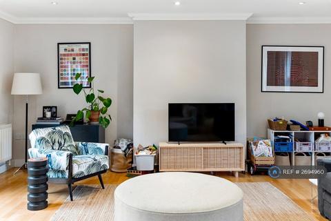undefined, High House Mews, London, N16