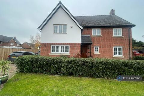 5 bedroom detached house to rent, Broomfields, Somerford, Congleton, CW12