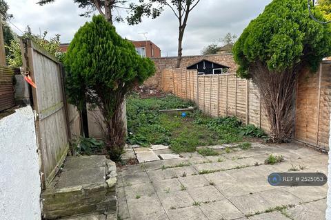 undefined, Mandeville Road, Enfield, EN3