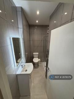 4 bedroom terraced house to rent, Worthing Street, Manchester, M14