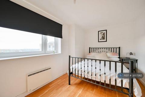1 bedroom flat to rent, Singapore Road, London, W13