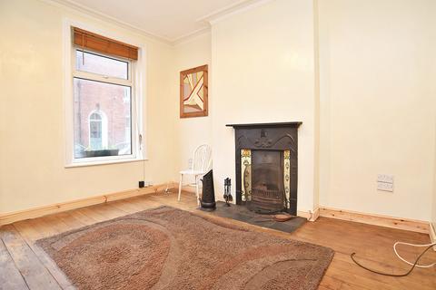3 bedroom terraced house to rent, Chatsworth Road, Harrogate, HG1 5HX