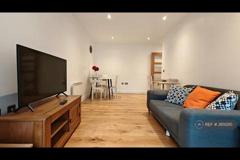 2 bedroom flat to rent, St. Davids Square, London, E14
