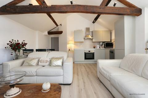 2 bedroom apartment to rent, Bank Street, Southampton SO32