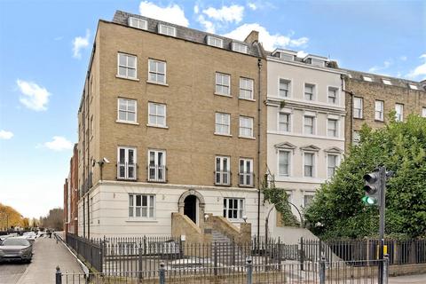 1 bedroom flat for sale, Temple Street, London