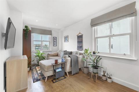1 bedroom flat for sale, Temple Street, London
