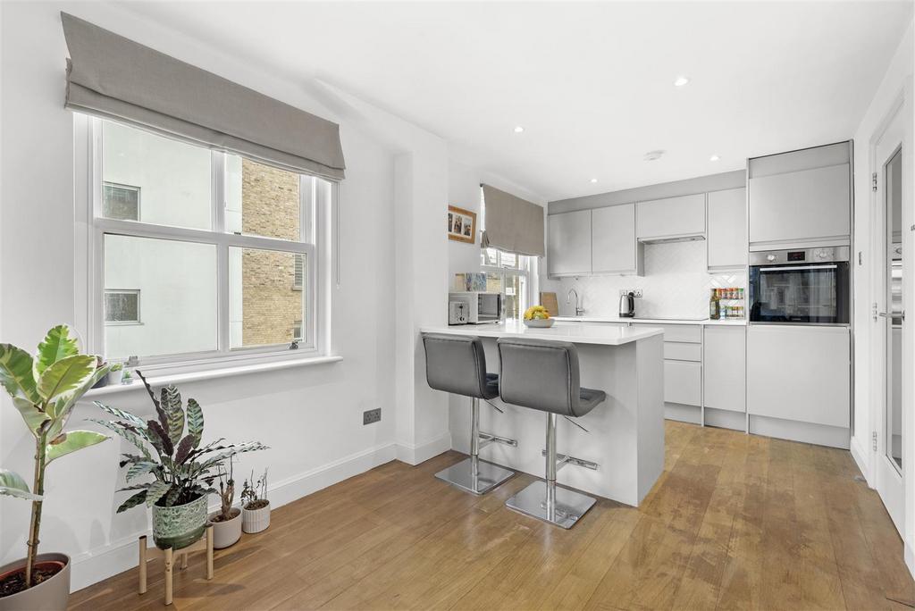 Reception/Kitchen
