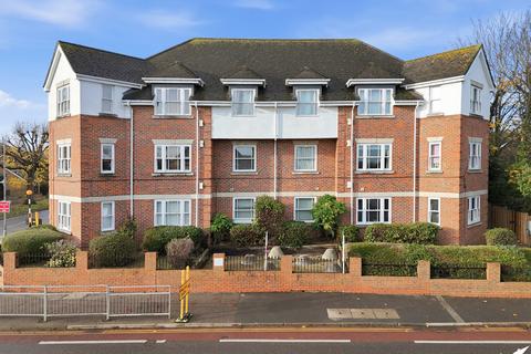 Winchester Court, Chelmsford