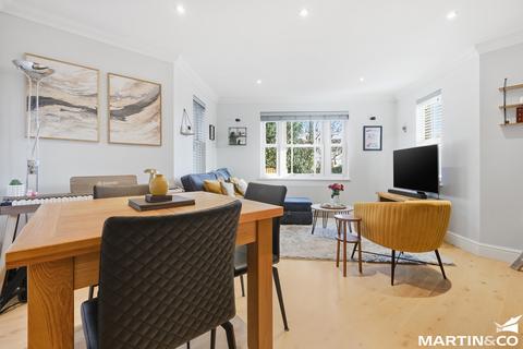 2 bedroom apartment for sale, Winchester Court, Chelmsford