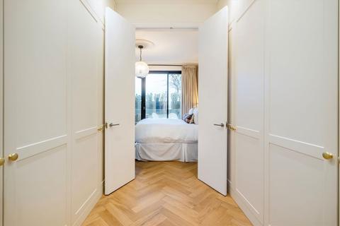 4 bedroom maisonette to rent, Hildyard Road, London SW6