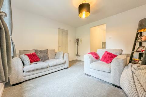 2 bedroom flat to rent, Meanwood Heights, Meanwood Road, Leeds, LS7 2SW