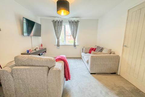 2 bedroom flat to rent, Meanwood Heights, Meanwood Road, Leeds, LS7 2SW