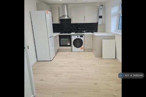 2 bedroom flat to rent, East India Dock Road, London, E14