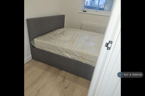 2 bedroom flat to rent, East India Dock Road, London, E14