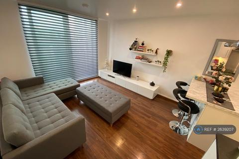 1 bedroom flat to rent, Burgoyne House, Brentford, TW8