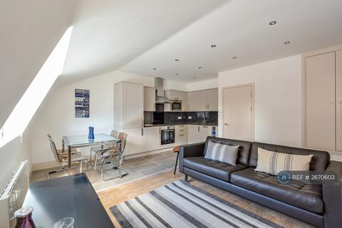 undefined, Commercial Road, London, E14