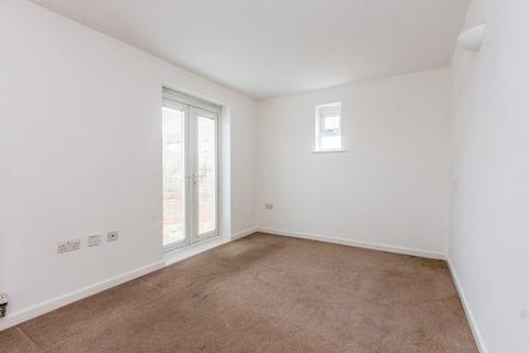 undefined, Warmonds Hill, Higham Ferrers NN10