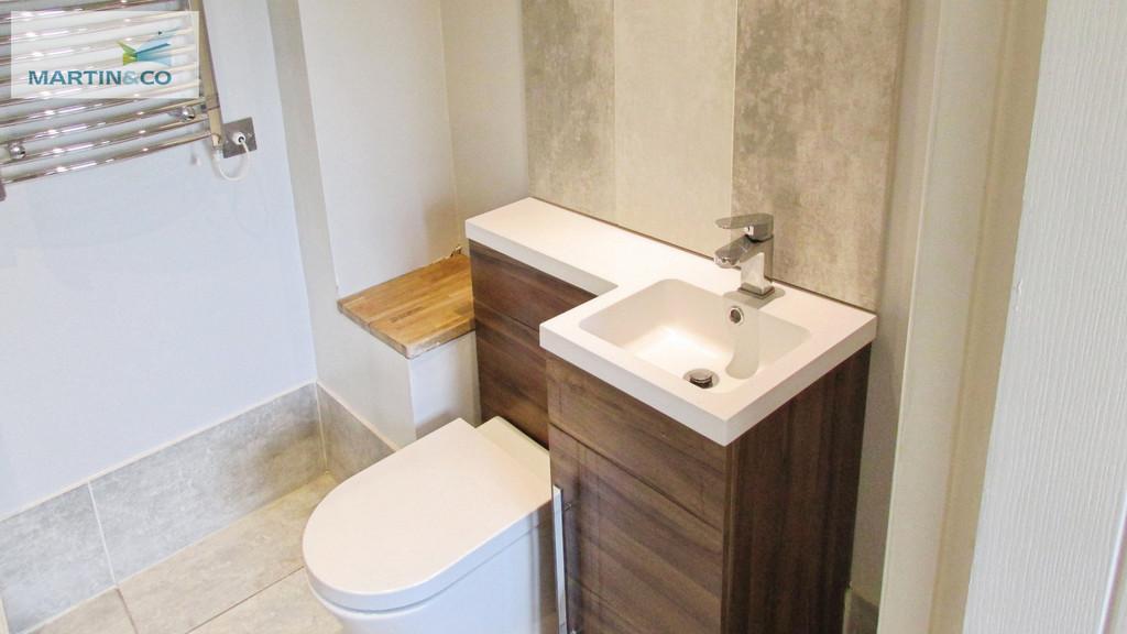 215e4a2f-West 20street 20bathroom (1)