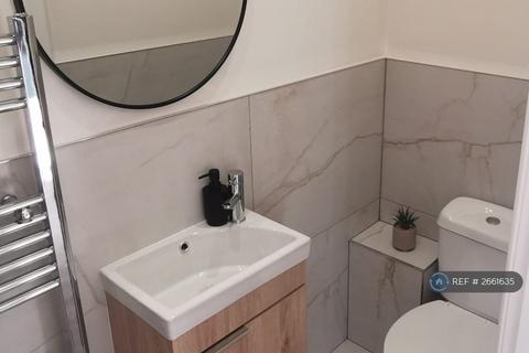 undefined, Brookhill Drive, Leeds, LS17
