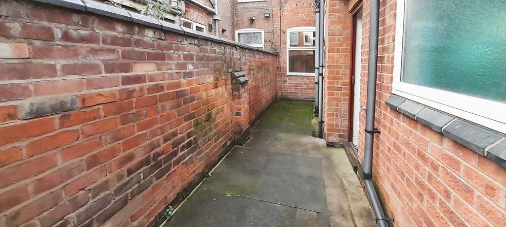 37aedede-Whats App 20 Image 202025-12-08 20at 2010.5