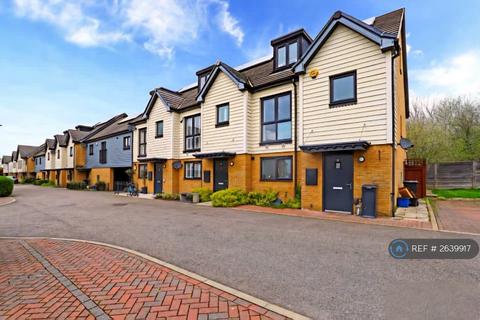 1 bedroom in a house share to rent, Becket Close, Woodford Green, IG8