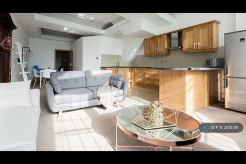 3 bedroom flat to rent, College Green, Bristol, BS1