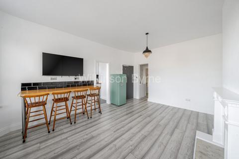 1 bedroom apartment for sale, Brownlow Road, Bounds Green N11