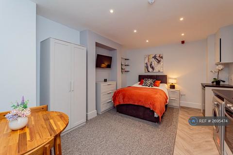 undefined, London Rd, Reading, RG1