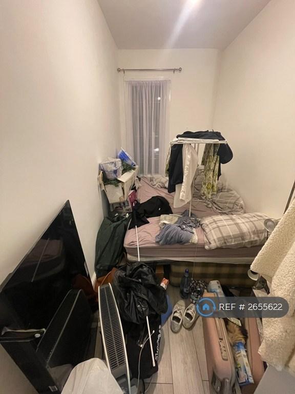 Single Bedroom