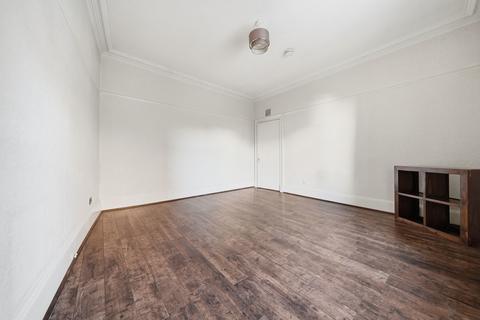 undefined, Mill Street, Alloa FK10