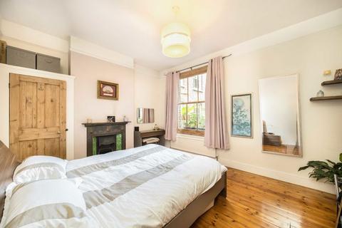 undefined, Stapleton Road, London SW17