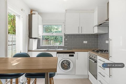 undefined, Kincaid Road, London, SE15