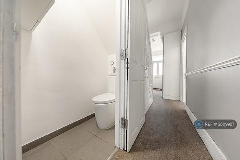 undefined, Kincaid Road, London, SE15