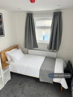 undefined, Pier Road, Gravesend, DA11