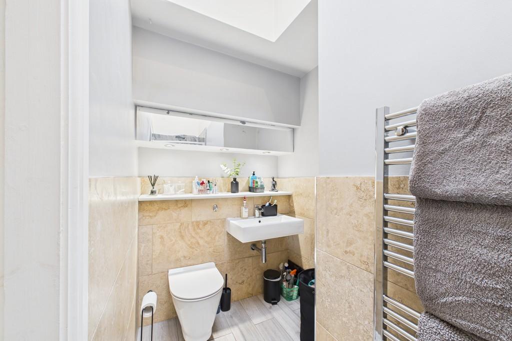 En Suite Shower Room