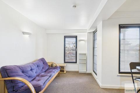 2 bedroom apartment to rent, Park West, Derby Road