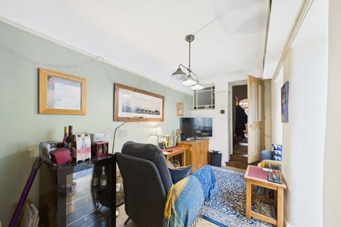 4 bedroom terraced house for sale, 9 Sunnyside, Kendal, Cumbria, LA9 7DJ