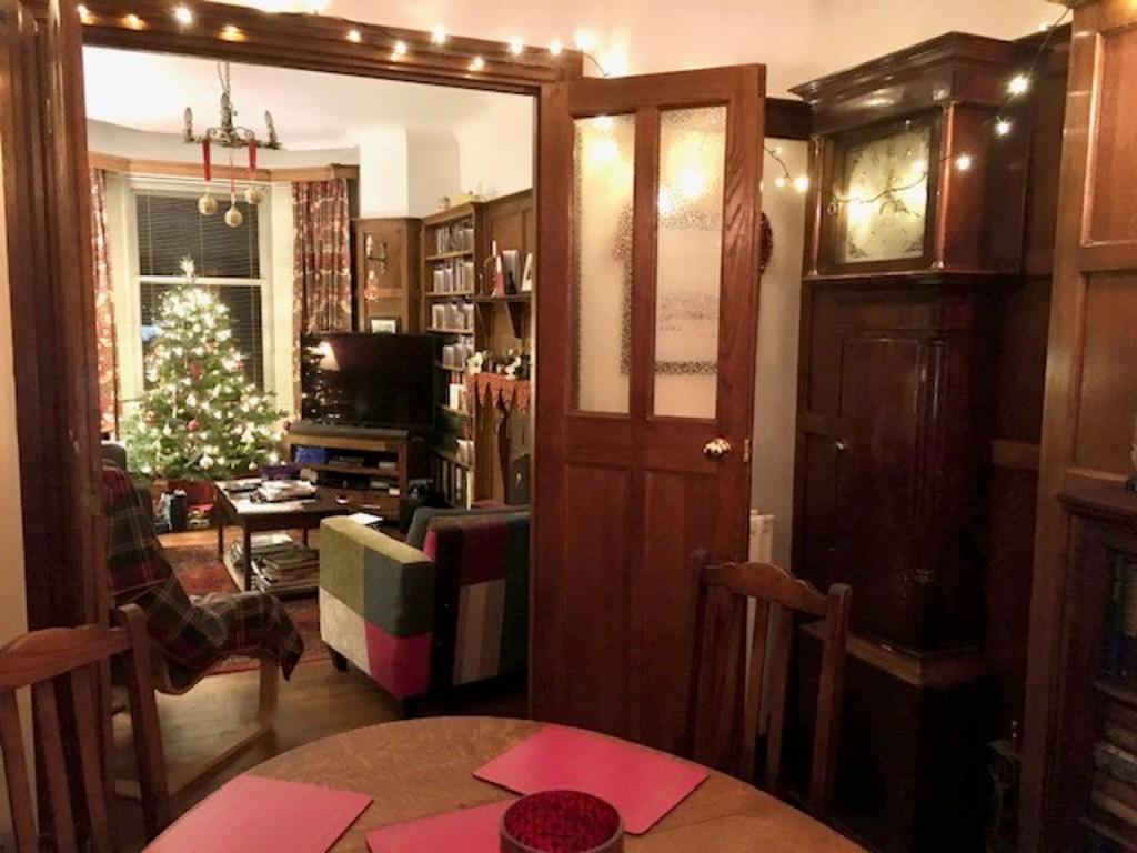 Living room (Vendor photo)