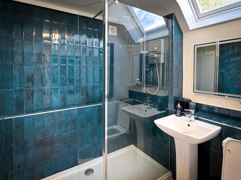 Stunning Shower Room